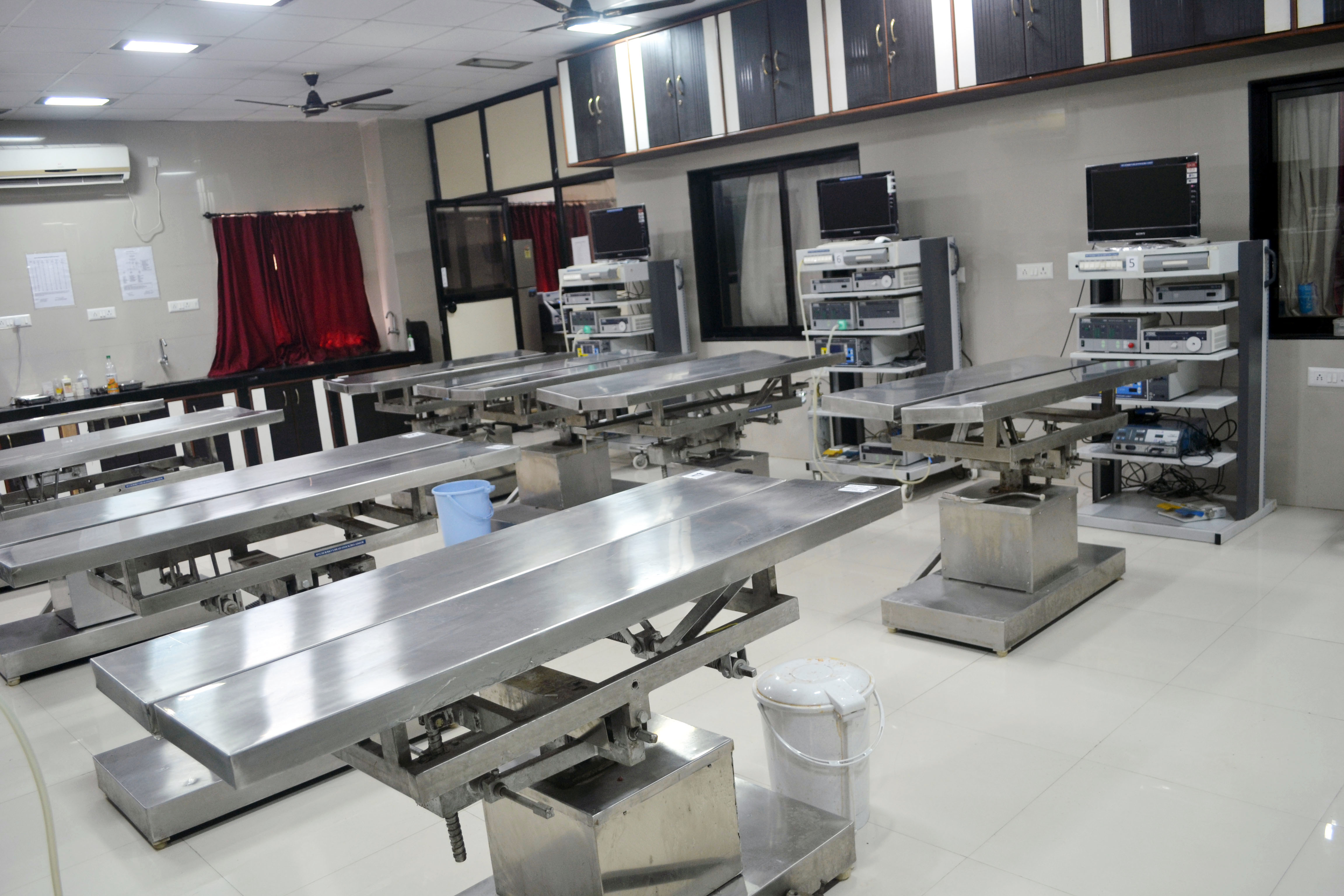 Wet Lab For Laparoscopy
